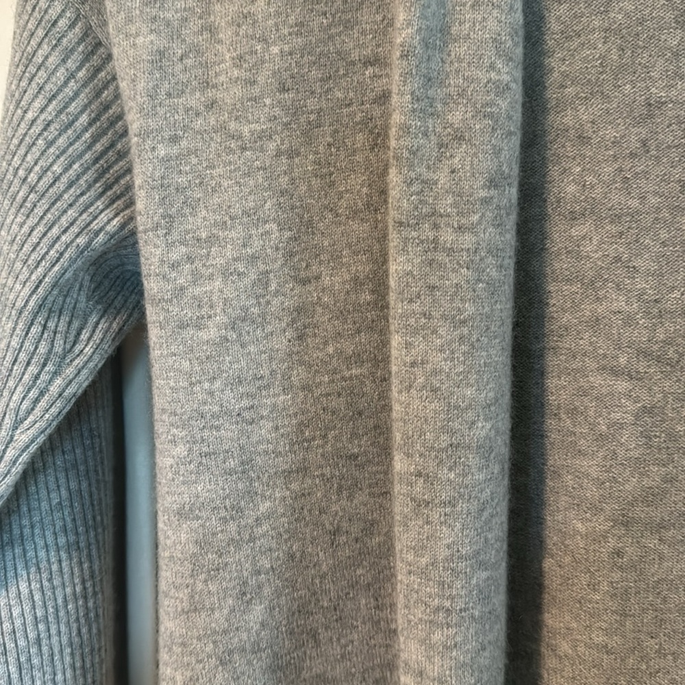 Cashmere sweater - Picture 5 of 7